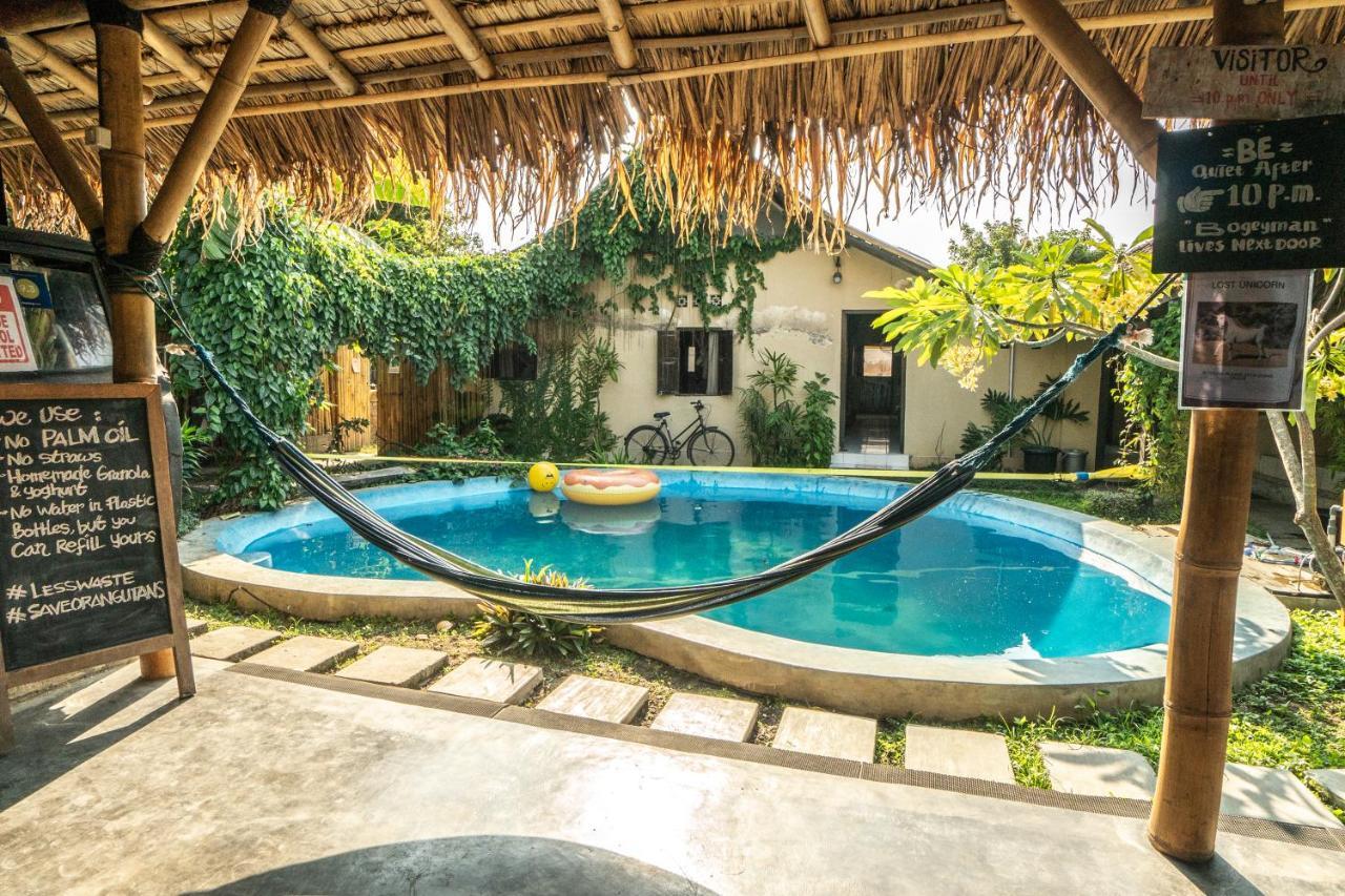 Losmanos Hostel Yogyakarta Extérieur photo